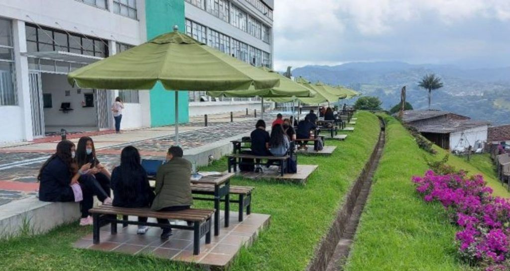 Programa de Contaduría Pública de la UManizales recibe por tercera vez la acreditación de alta calidad