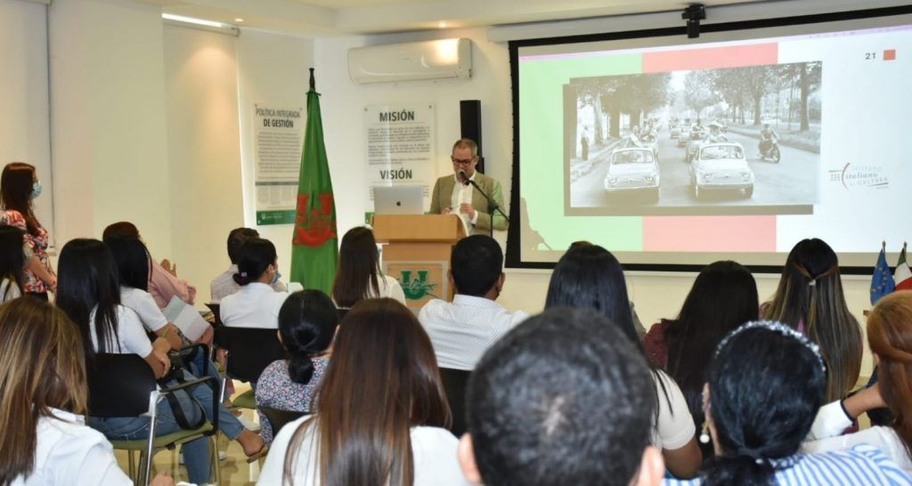 Italia requiere de jóvenes instruidos para el mercado laboral por envejecimiento de su población: Agregado cultural italiano en inauguración de Año Internacional de Unisimón