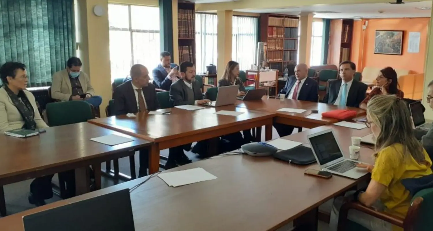 Comisión de empalme de Ciencia dialogó con ASCUN para identificar oportunidades que aporten al desarrollo del sector