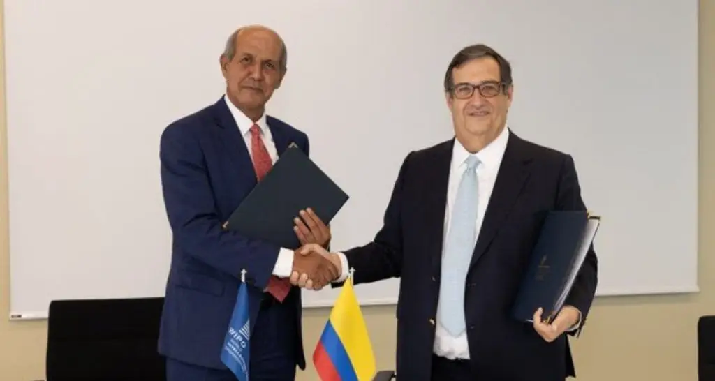 Uninorte firma acuerdo con la OMPI para apoyar la educación superior en propiedad intelectual