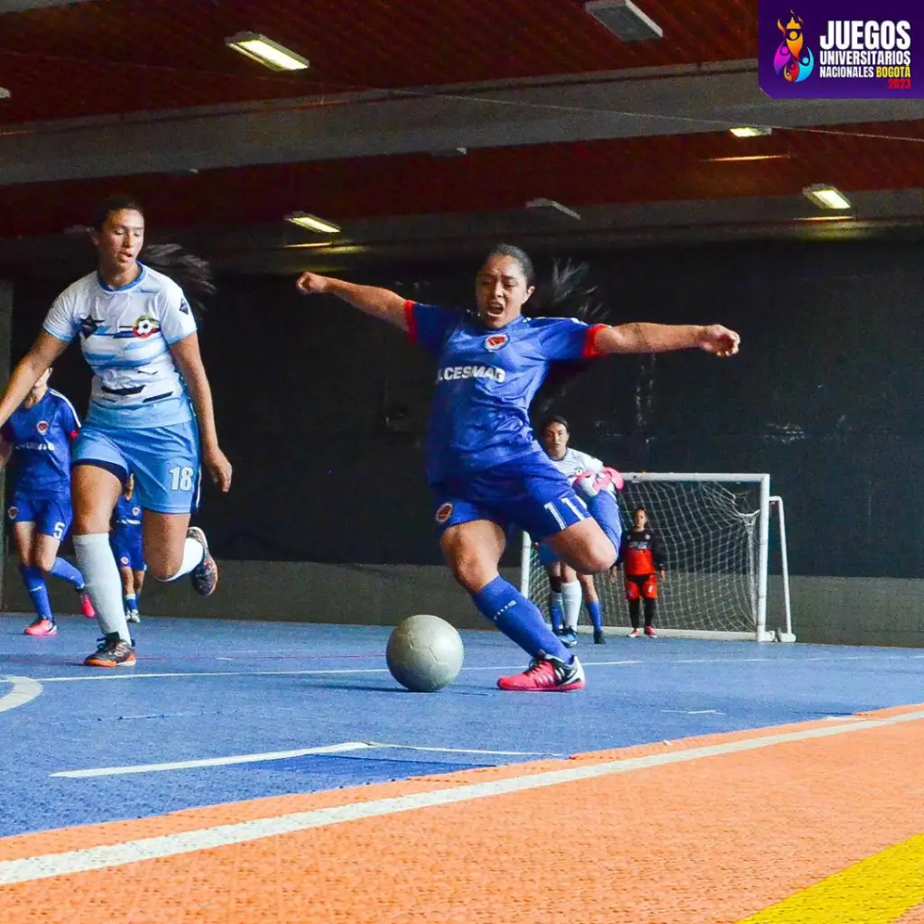 semifinales de fútbol masculino, futbol sala femenino y voleibol masculino