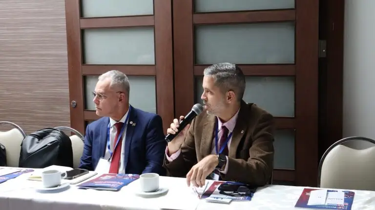 Encuentro de cooperación académica entre ASCUN y ABRUEM
