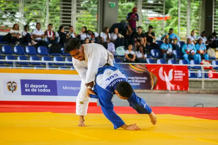 una jornada de logros y competencia intensa en múltiples disciplinas10